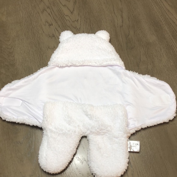 0-6 months baby swaddle. Perfect for winter! - Picture 2 of 6